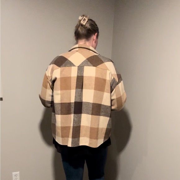 Super thick plaid shacket! - Picture 2 of 5